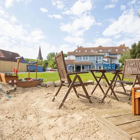 Mit Parkplatz & Garten In Petersdorf Apartamento Fehmarn