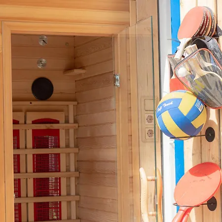 Mit Parkplatz & Garten In Petersdorf