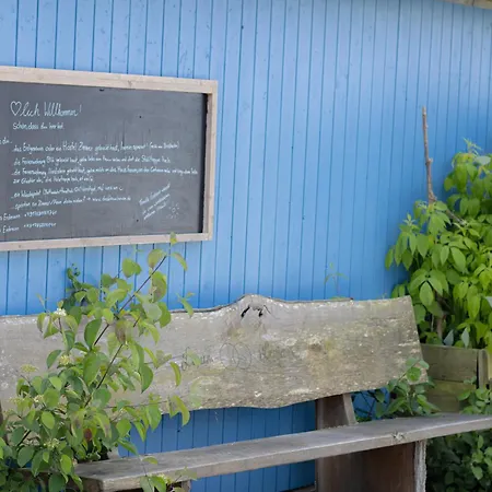 Mit Parkplatz & Garten In Petersdorf * Fehmarn